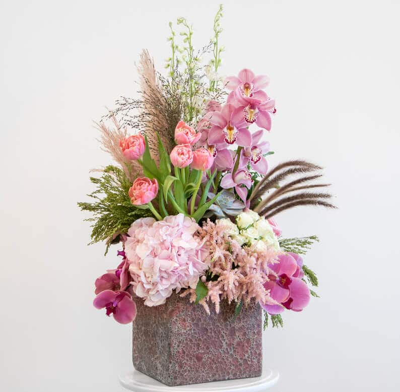 Mona Pink and white flower arrangement