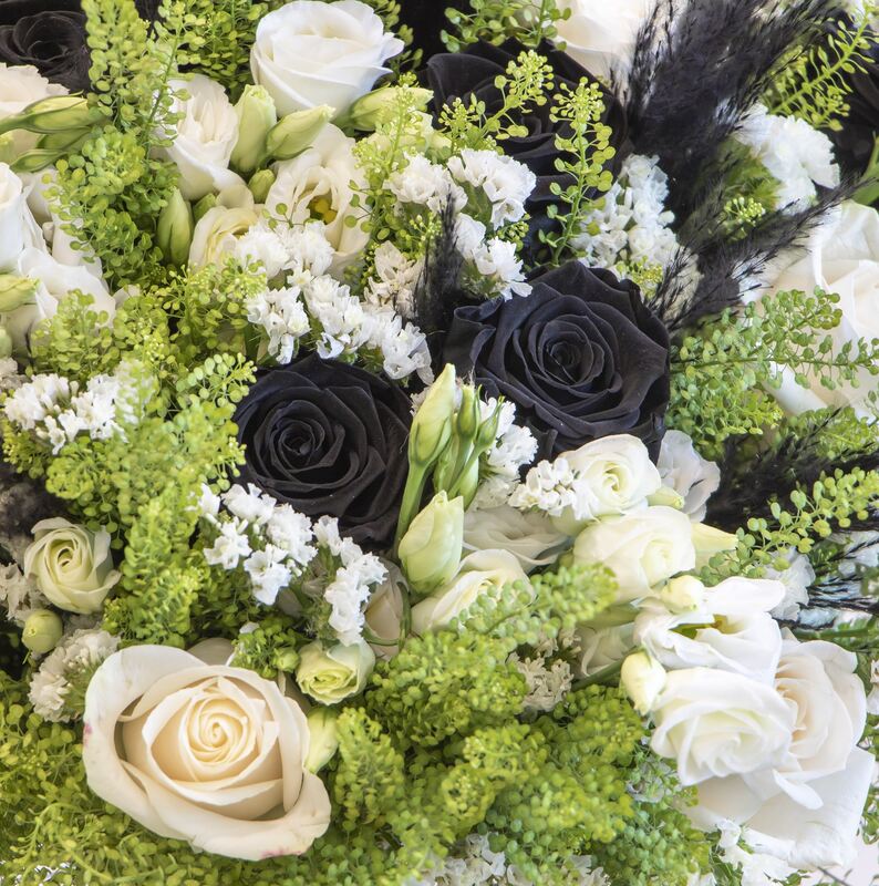 Long lasting rose bouquet close up Long lasting rose bouquet close up
