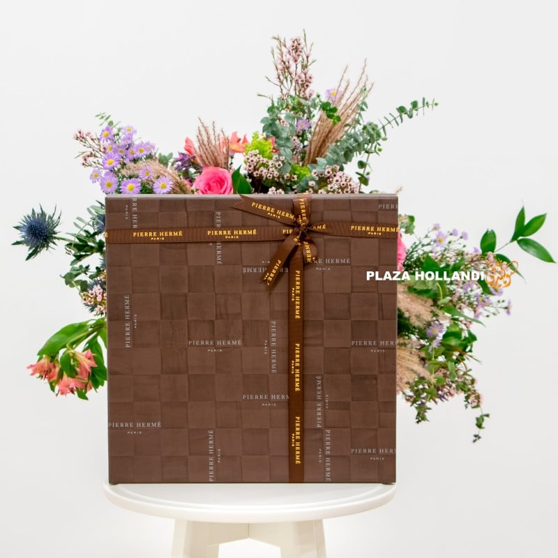 7.1 (5) flower bouquet with chocolate box