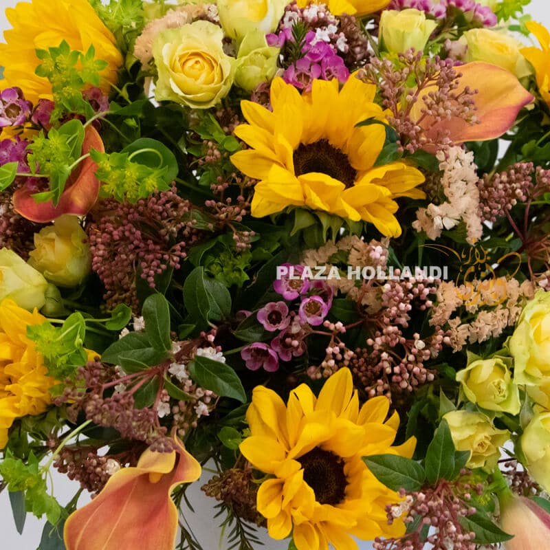 VS 02 Close up of yellow and purple flower arrangement