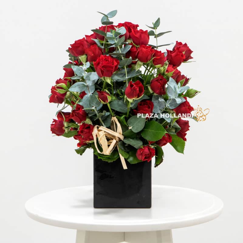 1.3 red rose and spray rose flower arrangement