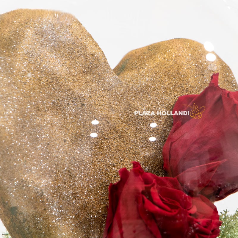 2.3 Wooden heart with preserved rose